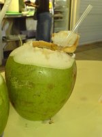 450px-Coconut_drink.jpg