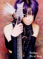 toshiya1[1].jpg